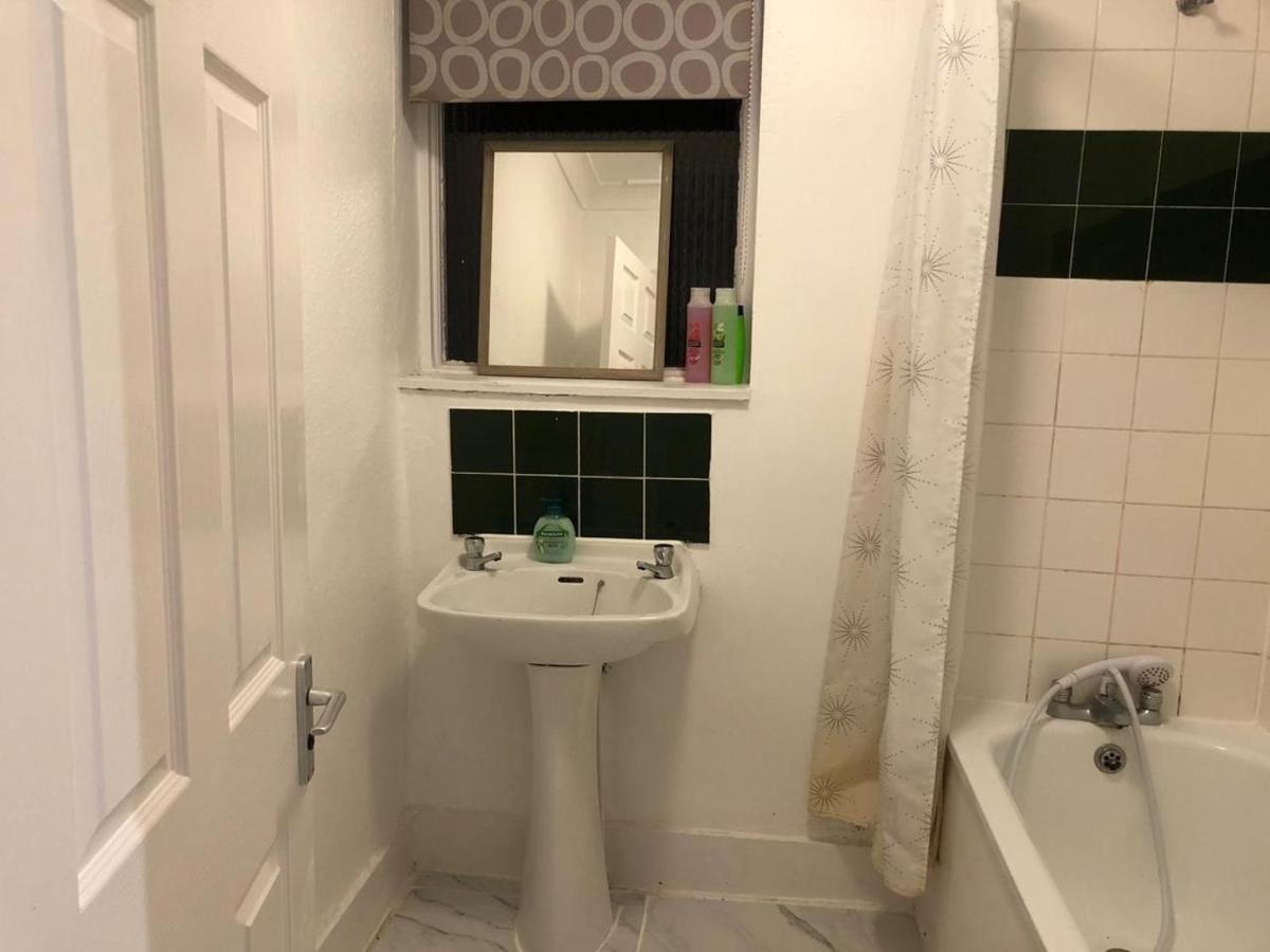 East London 2 Bedroom Apartment Dış mekan fotoğraf