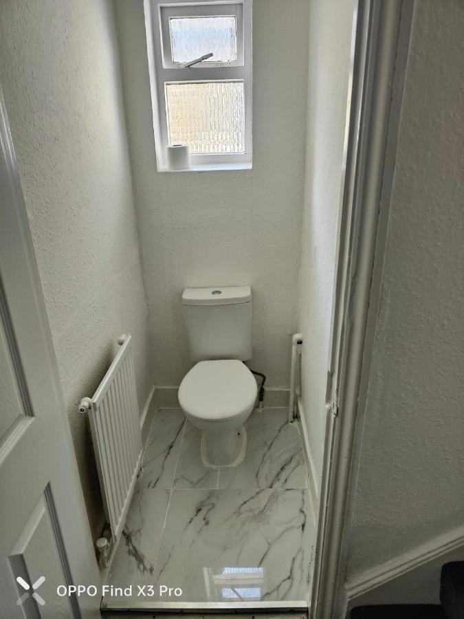East London 2 Bedroom Apartment Dış mekan fotoğraf